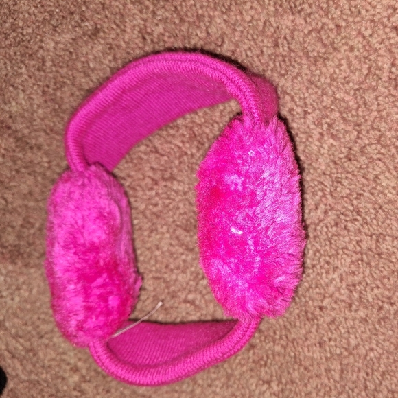 Ear muffs - Picture 2 of 2